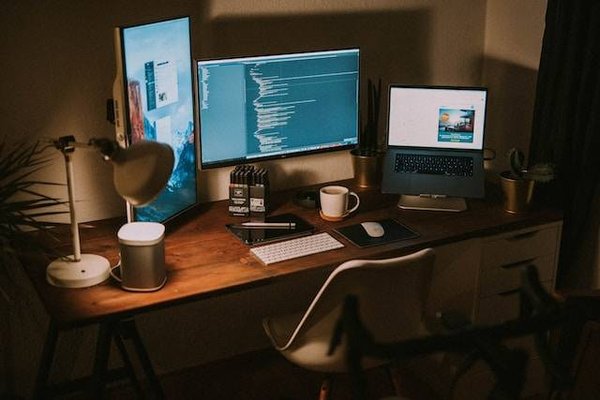 Comment la technologie informatique peut simplifier votre vie quotidienne ?