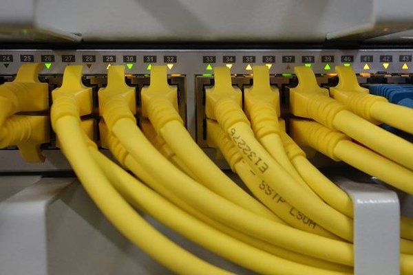 Comment choisir le bon câble RJ45 adapté à vos besoins ?
